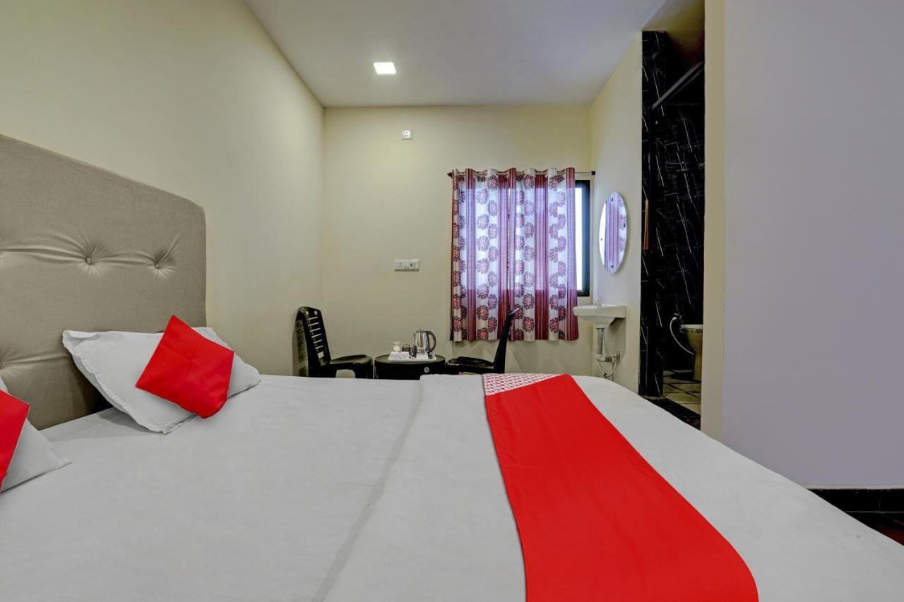 Oyo Flagship The Chirag Resort Bhandāra 外观 照片