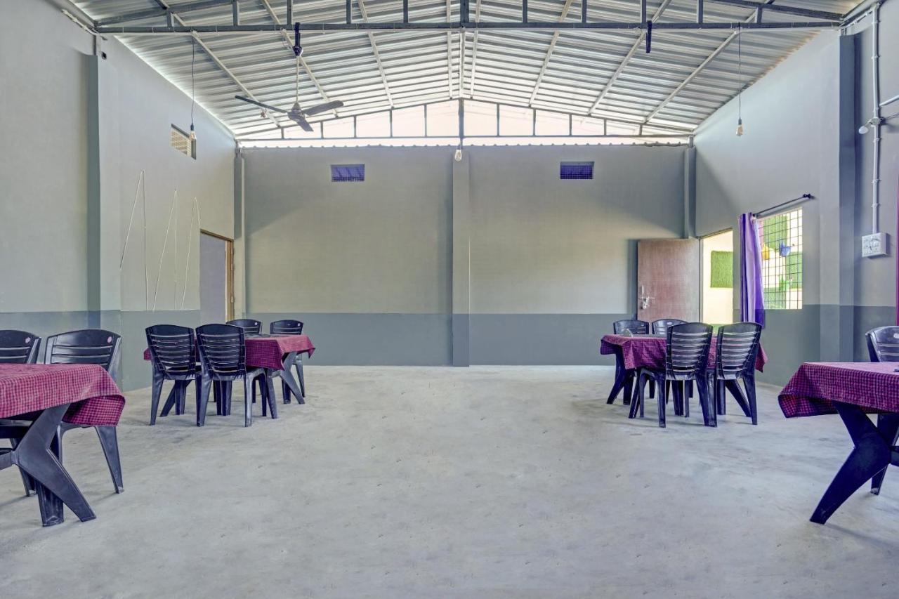 Oyo Flagship The Chirag Resort Bhandāra 外观 照片