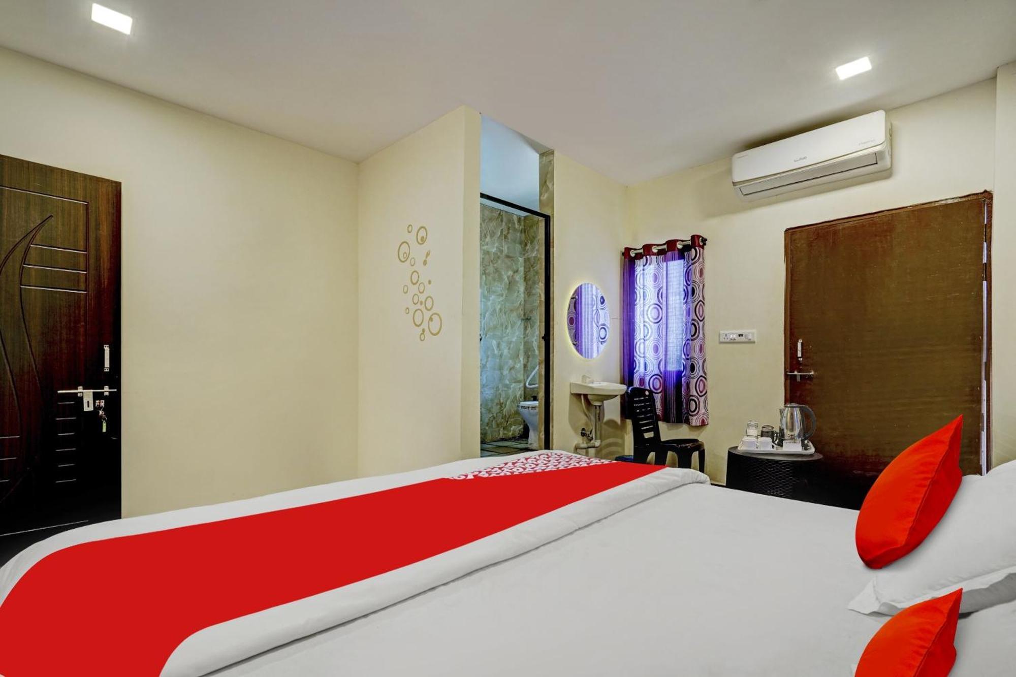 Oyo Flagship The Chirag Resort Bhandāra 外观 照片