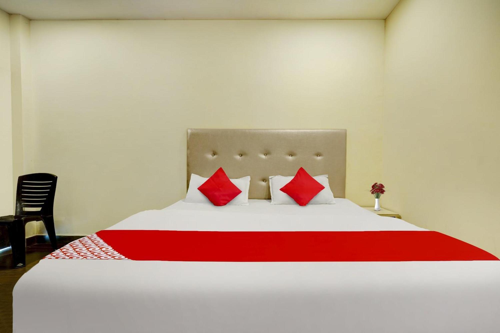 Oyo Flagship The Chirag Resort Bhandāra 外观 照片